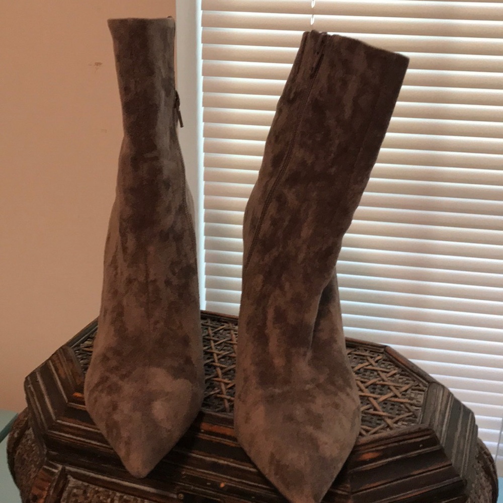 Lustful taupe suede clear heel boots